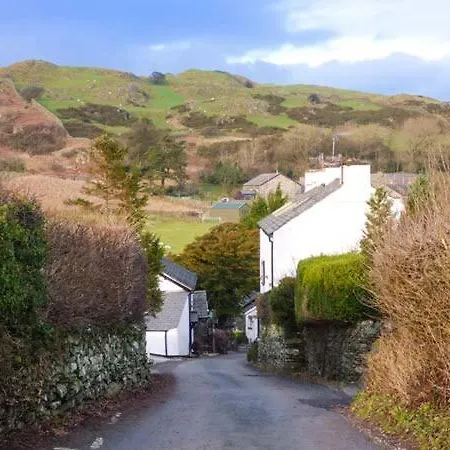 High House High Newton